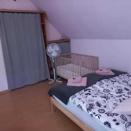 Háromfenyő Casa vacanze Révfülöp